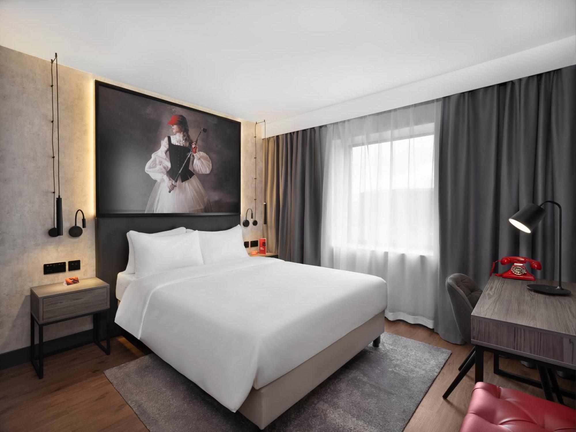 Hotel Radisson Red London Gatwick Airport Crawley (West Sussex)